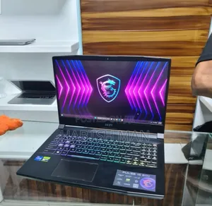 New Laptop MSI Pulse GL66 16GB Intel Core I7 SSD 512GB