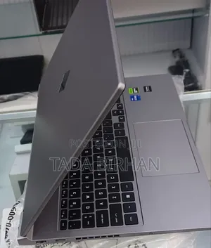 New Laptop HP Omen 16 32GB Intel Core I7 SSD 1T