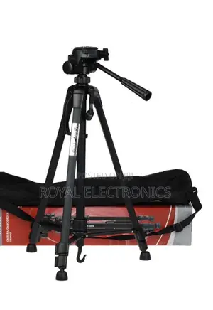 Proffissional Tripod Stand for Mobiles and Cameras