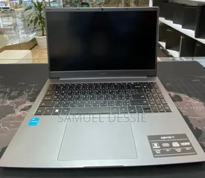New Laptop Acer Aspire 1 4GB Intel Core 2 Quad SSD 128GB