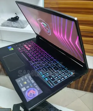New Laptop MSI 16GB Intel Core I7 SSD 512GB