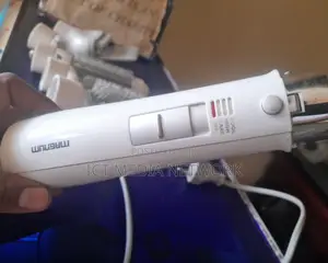 Cool እና Hot Function ያለው ምርጥ የፀጉር Blower