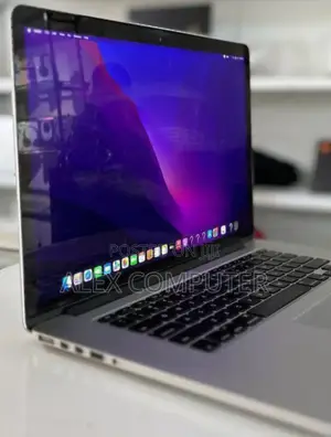 New Laptop Apple MacBook Pro 2015 16GB Intel Core I7 SSD 512GB