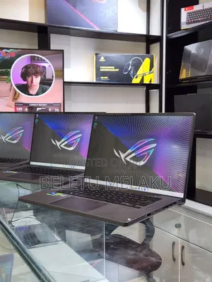 New Laptop Asus ROG Zephyrus G15 16GB Intel Core I7 SSD 512GB