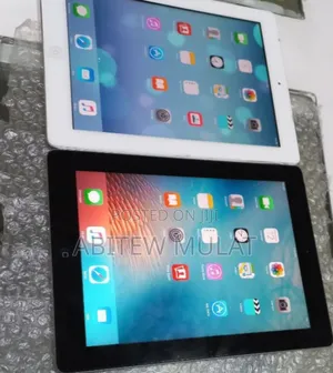 Photo - Apple iPad 10.2 (2021) 16 GB Silver