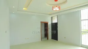 መሀል ከተማ የሚሸጥ ህንፃ G+6 ፎቅ