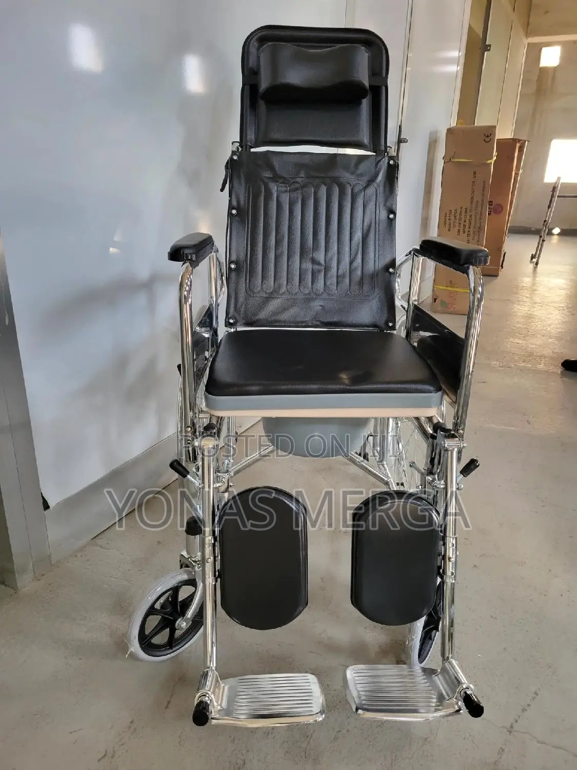 Toilet Wheelchair፭塼ዊልቼርportable 18 Inch Extra-Wide Bariatric