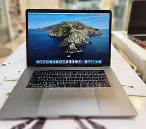 Photo - New Laptop Apple MacBook Pro 2016 16GB Intel Core I7 SSD 512GB