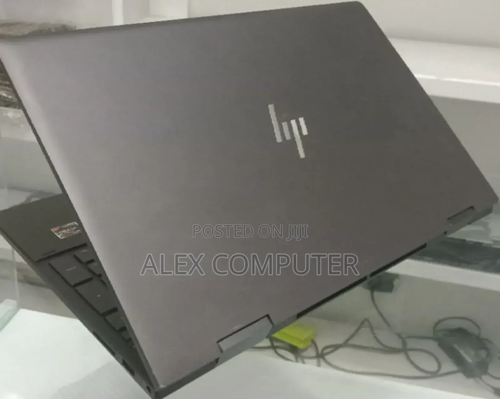 Laptop HP Envy 15 12GB AMD Ryzen 7 SSD 512GB