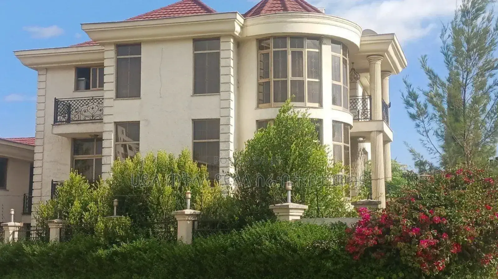 Furnished 8bdrm Townhouse/Terrace in Ayat Area, Yeka for sale