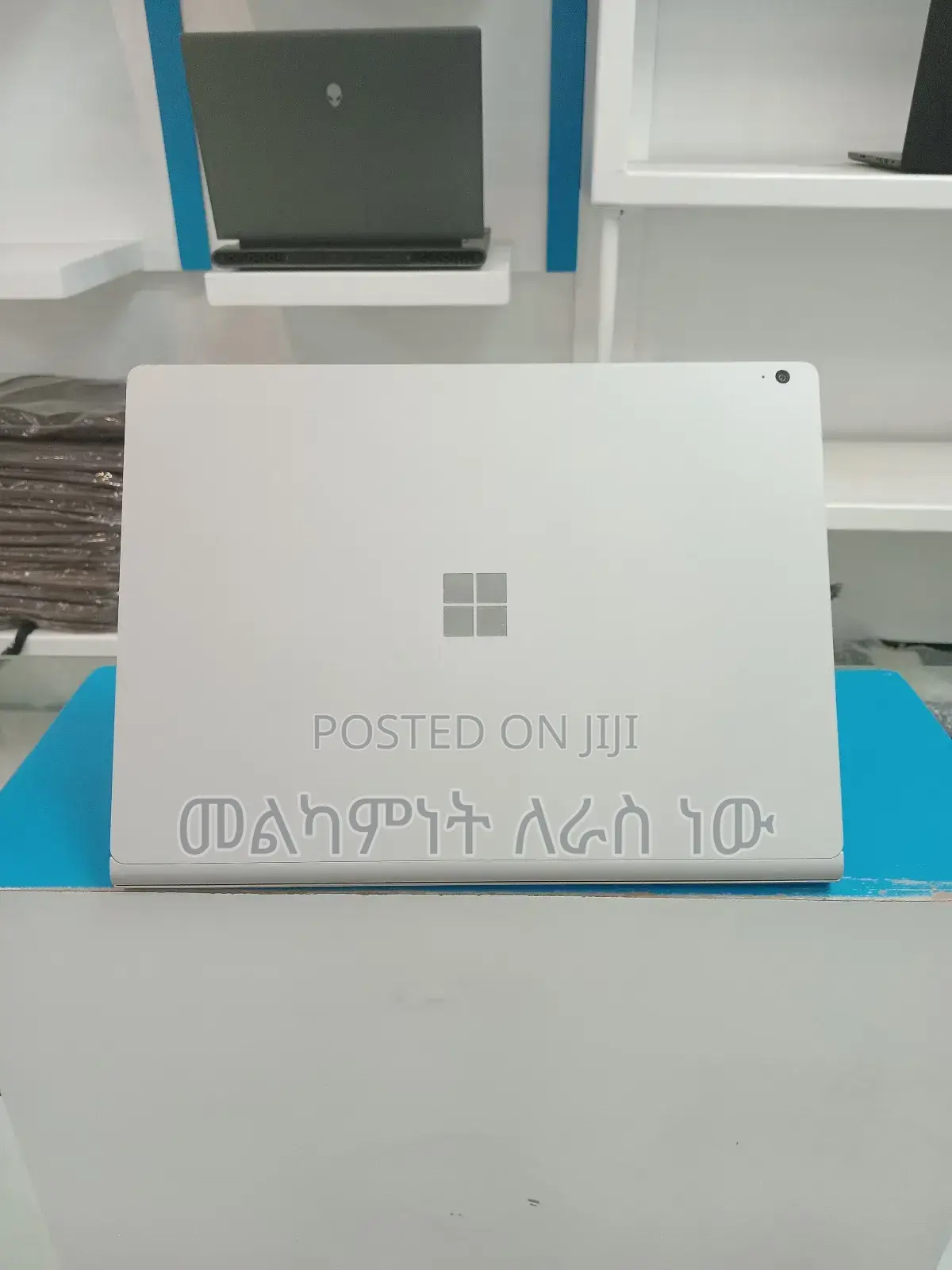 New Laptop Microsoft Surface Book 3 16GB Intel Core I7 SSD 256GB