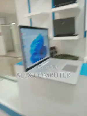 New Laptop Microsoft Surface Book 3 16GB Intel Core I7 SSD 256GB