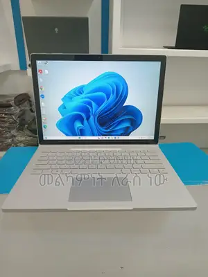 New Laptop Microsoft Surface Book 3 16GB Intel Core I7 SSD 256GB