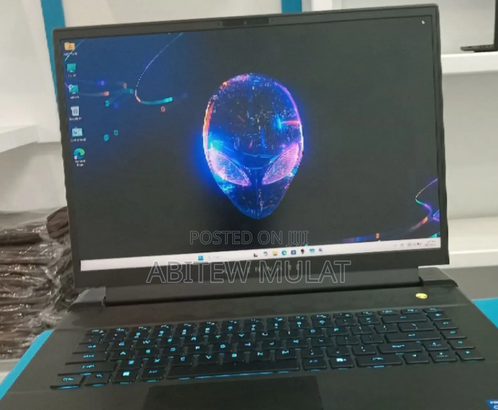 New Laptop Alienware Area-51m 16GB Intel Core I7 SSD 1T