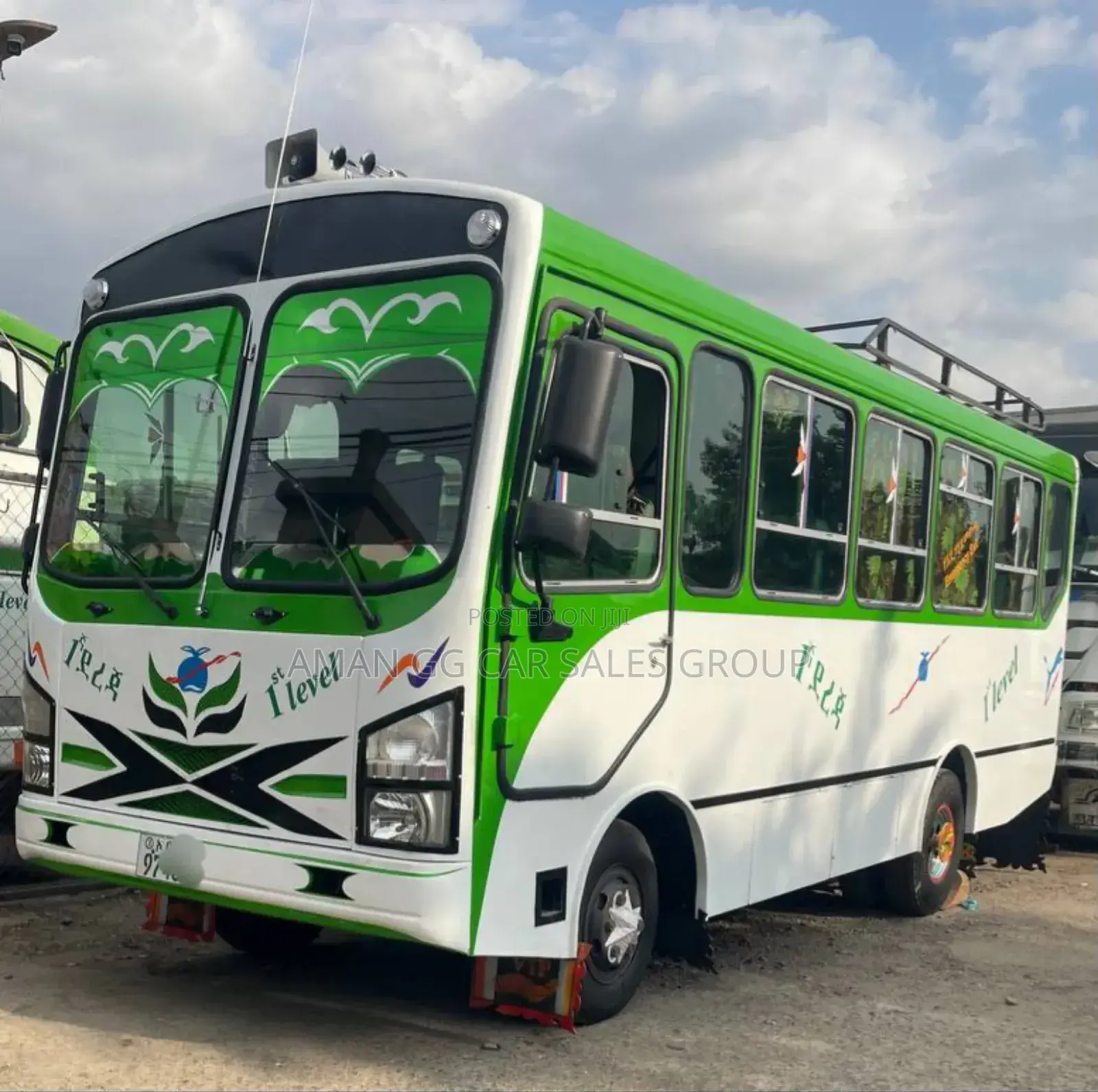 Isuzu Executive Bus 2021 White