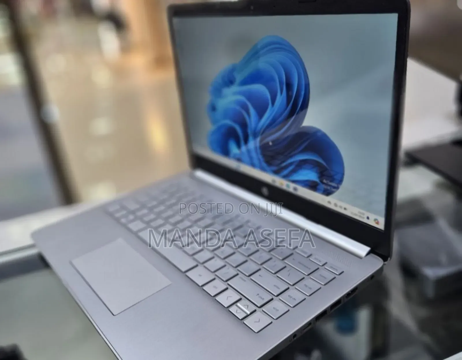 New Laptop HP Stream Notebook 8GB Intel Core I7 SSD 512GB