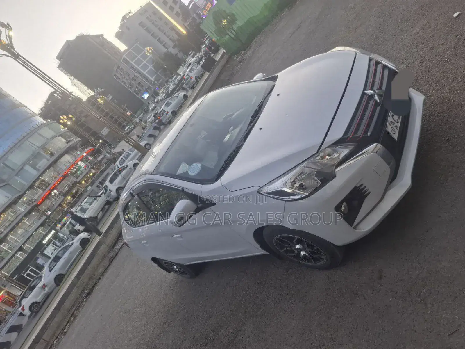 Mitsubishi Attrage 2022 Ivory