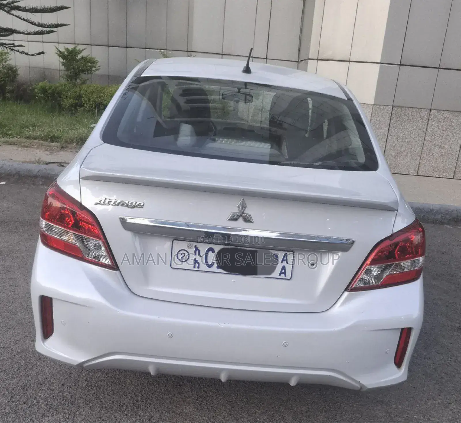 Mitsubishi Attrage 2022 Ivory