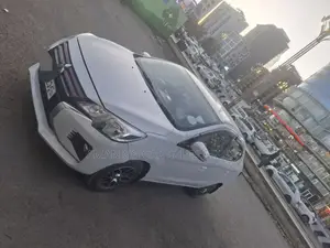 Mitsubishi Attrage 2022 Ivory