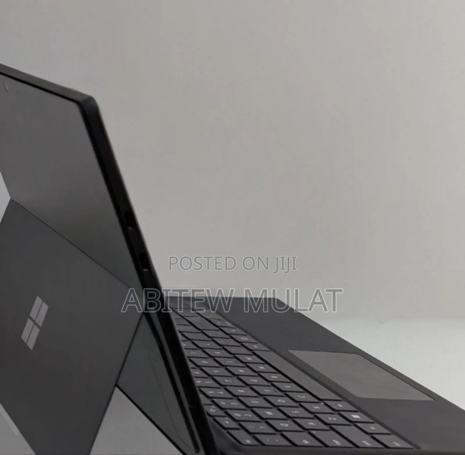 New Laptop Microsoft Surface Pro 9 16GB Intel Core I7 SSD 512GB