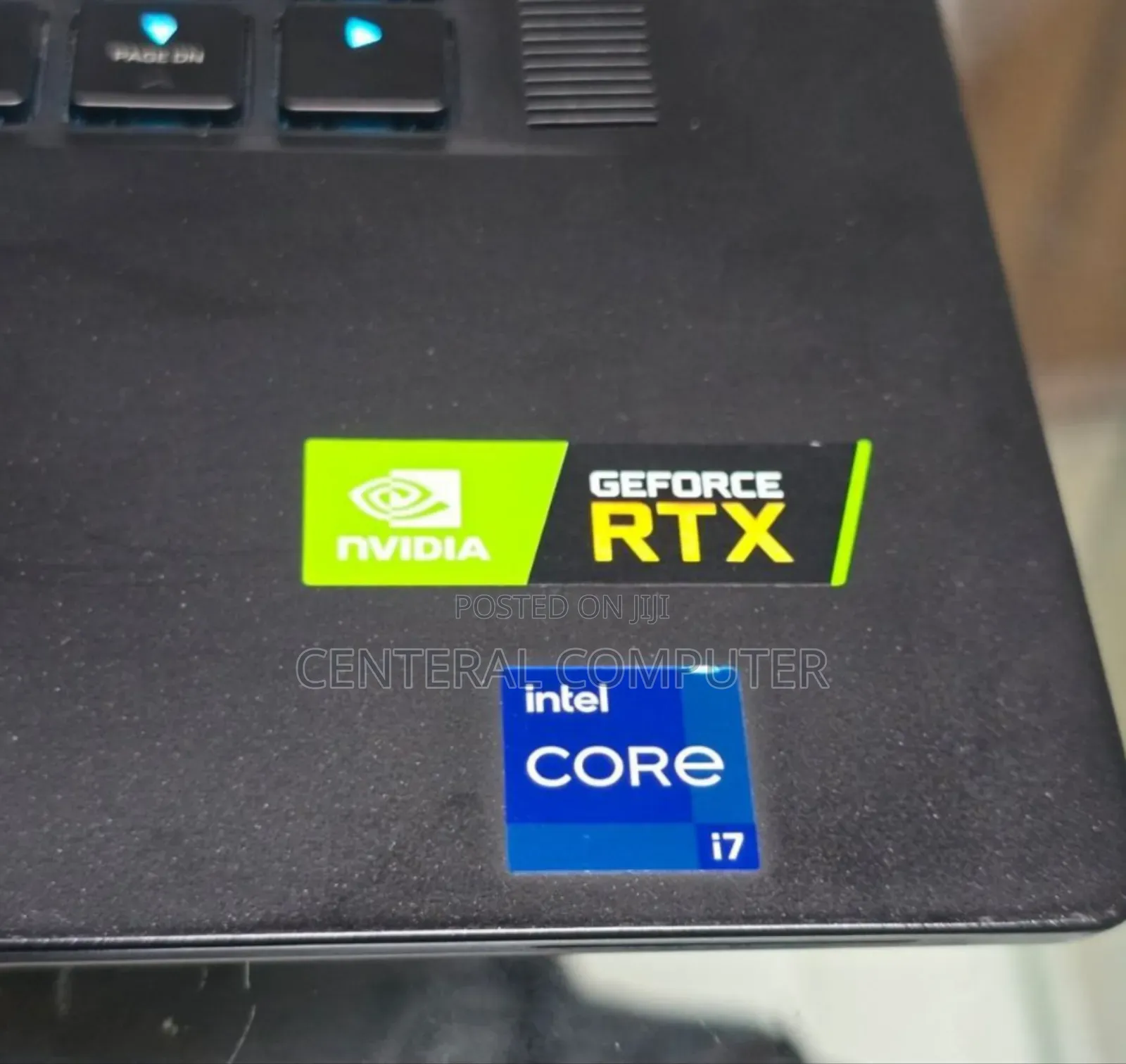 New Laptop Alienware M17x R2 16GB Intel Core I7 SSD 1T