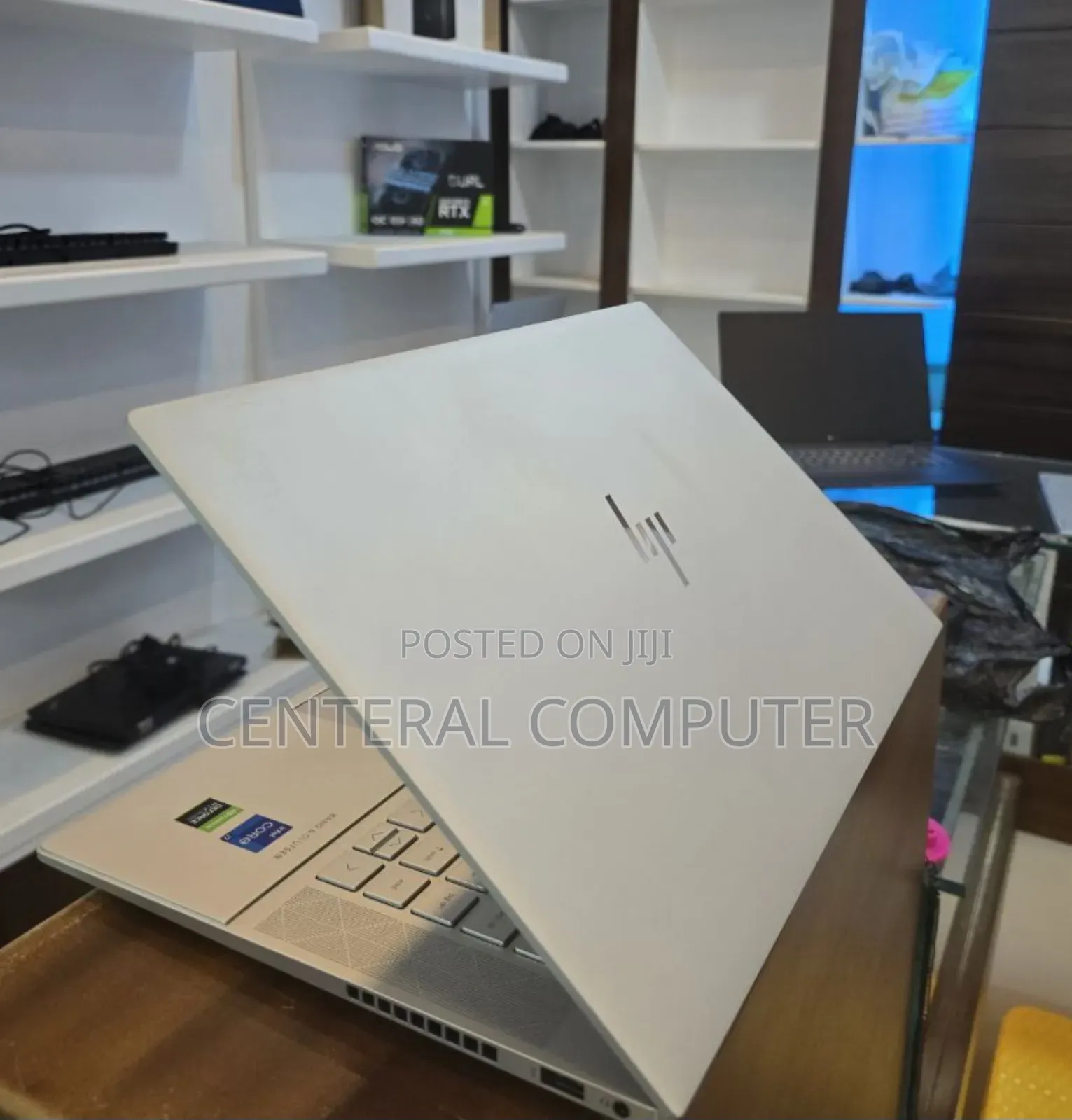 New Laptop HP Envy Pro 16GB Intel Core I7 SSD 512GB