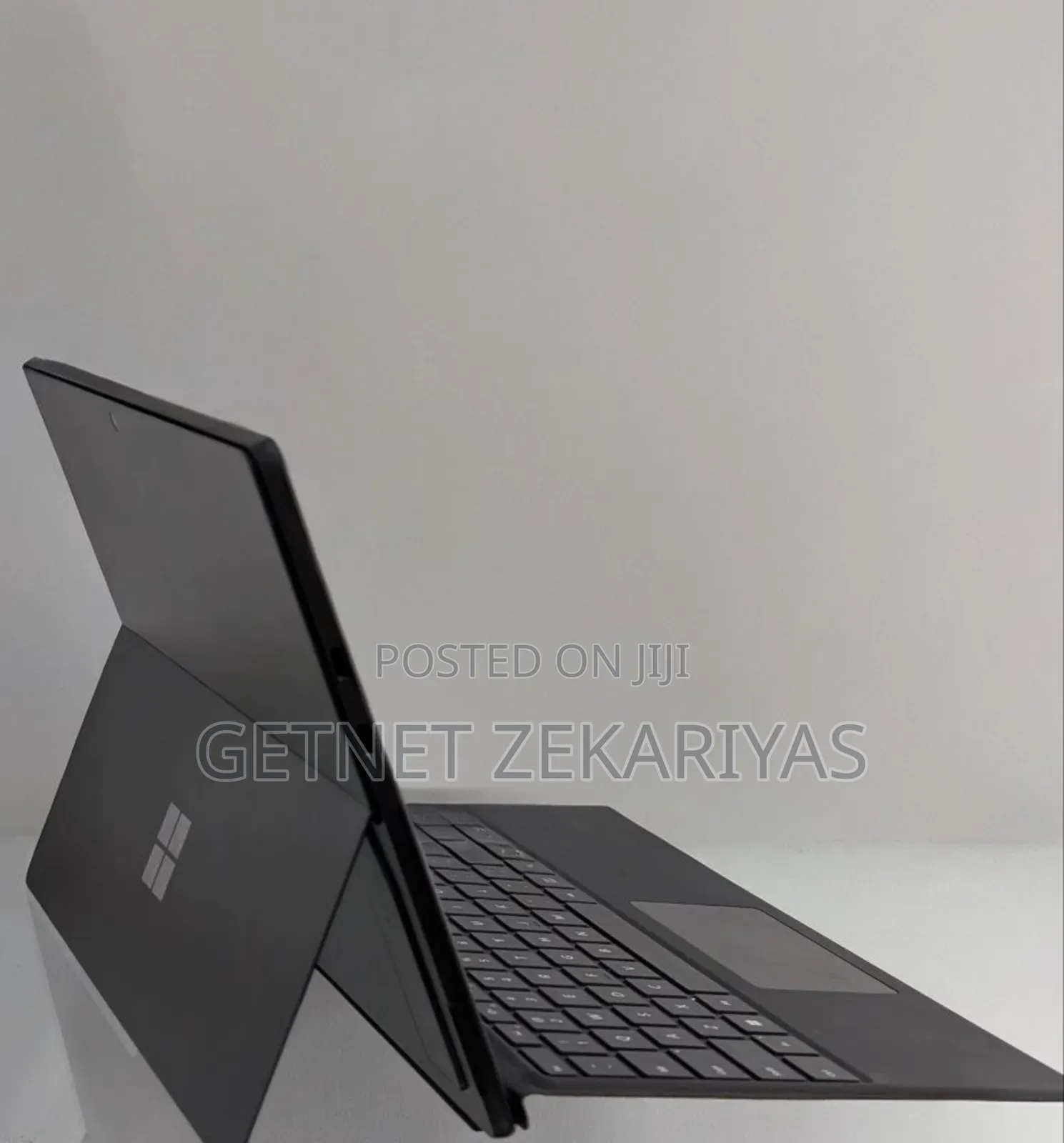 New Laptop Microsoft Surface Pro 9 16GB Intel Core I7 SSD 512GB
