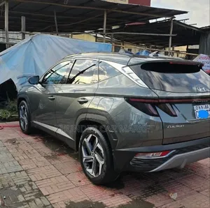 Hyundai Tucson 2022 Gray