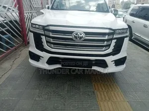 New Toyota Land Cruiser 2023 White