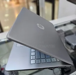 New Laptop HP Stream Notebook 8GB Intel Core I7 SSD 512GB