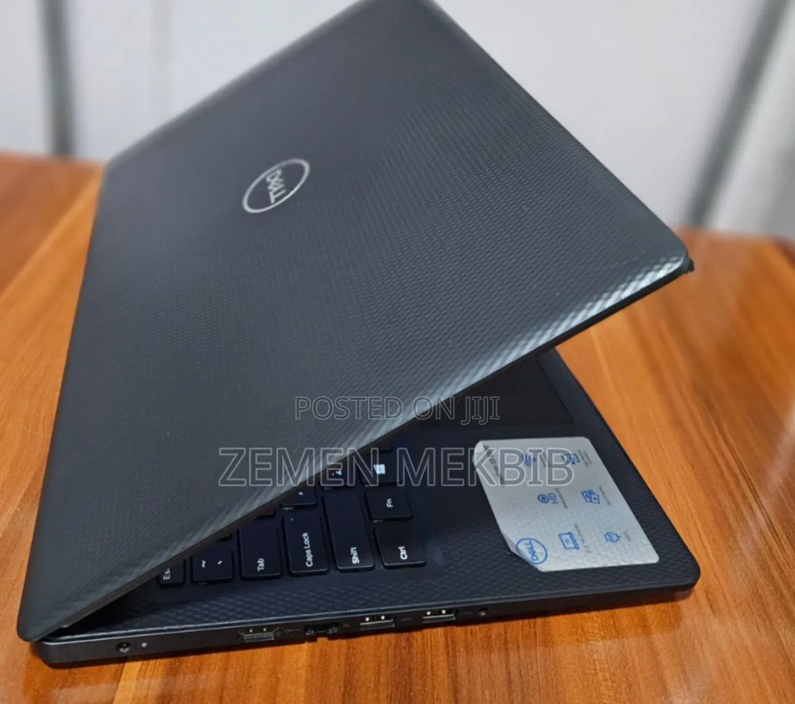 New Laptop Dell Inspiron 15 8GB Intel Core I5 HDD 1T