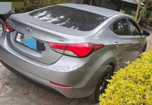 Hyundai Avante 2015 Silver