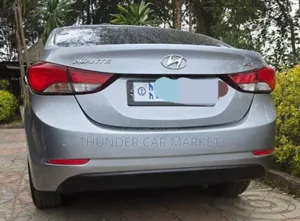 Hyundai Avante 2015 Silver