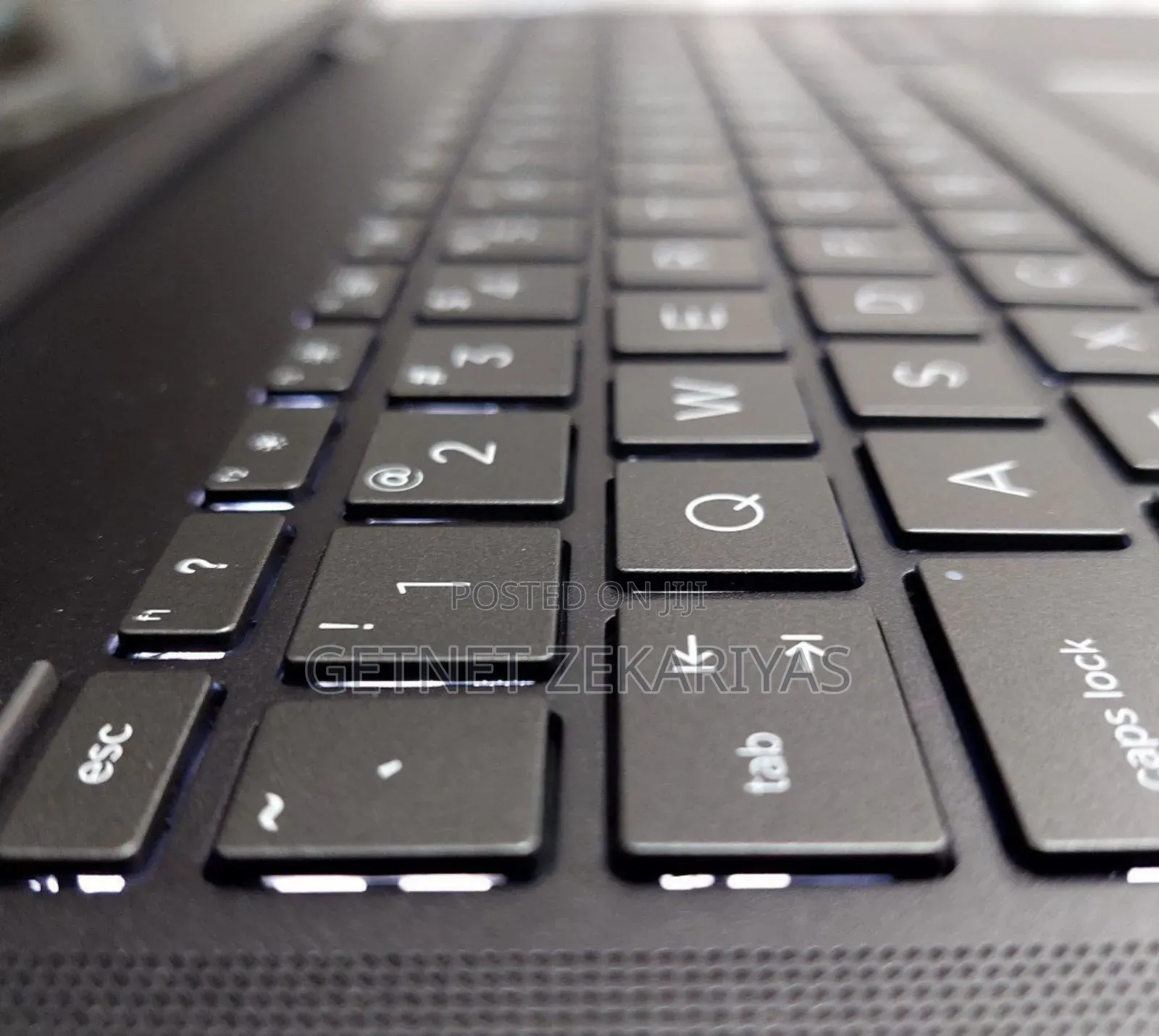 New Laptop HP Envy X360 16GB AMD Ryzen 7 SSD 1T