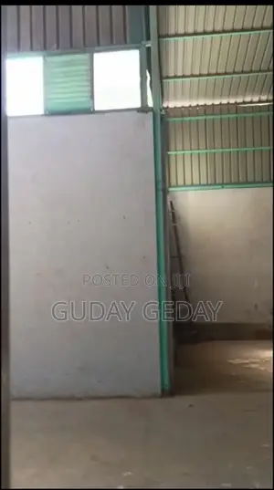 Photo - 432 ካሬ የሚሸጥ/የሚከራይ መጋዘን