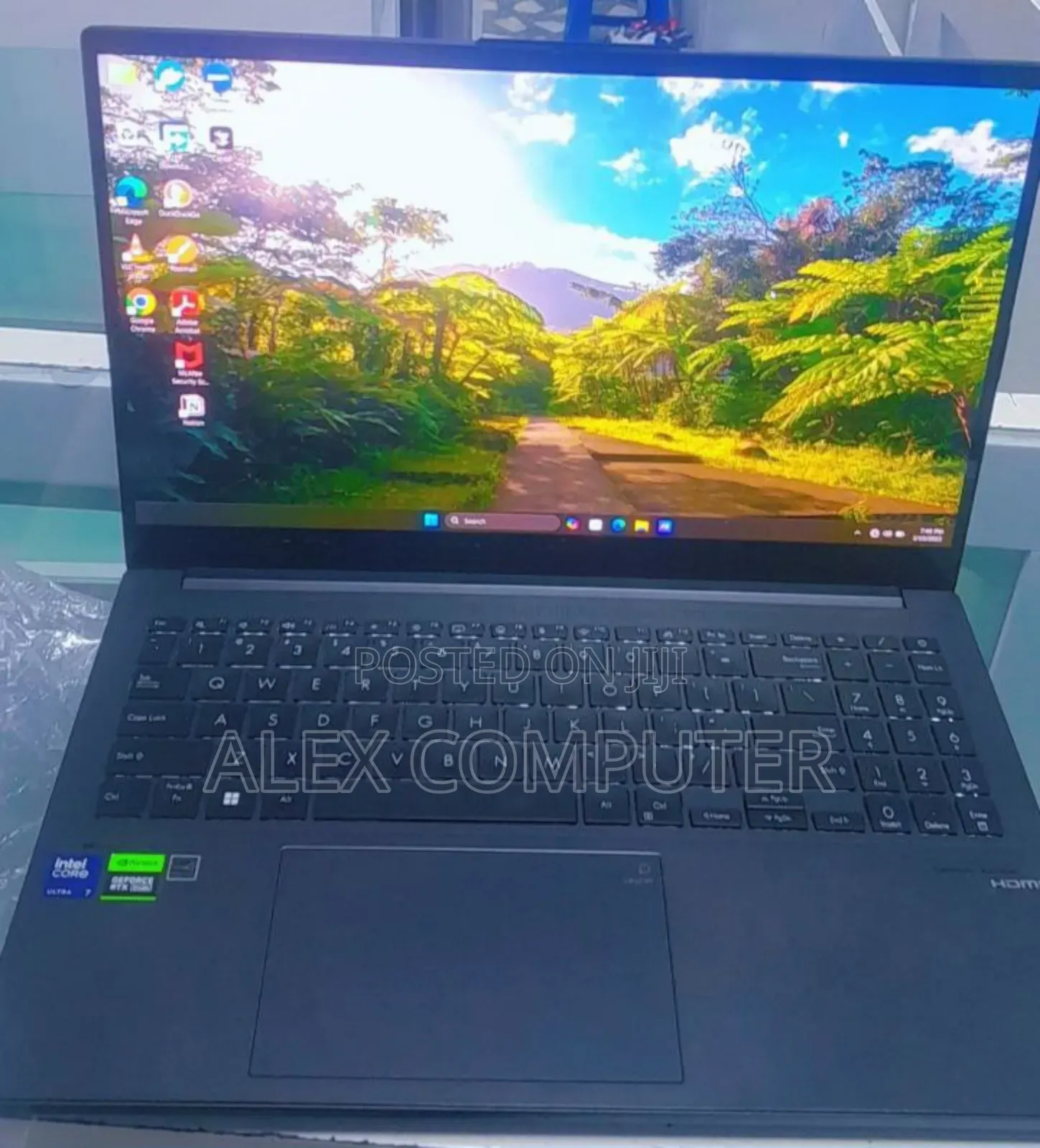 New Laptop Asus VivoBook 15 X505BA 16GB Intel Core Ultra 7 SSD 1T