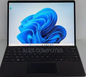 New Laptop Microsoft Surface Pro 9 16GB Intel Core I7 SSD 512GB