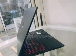 New Laptop HP Omen 16 16GB Intel Core I7 SSD 512GB