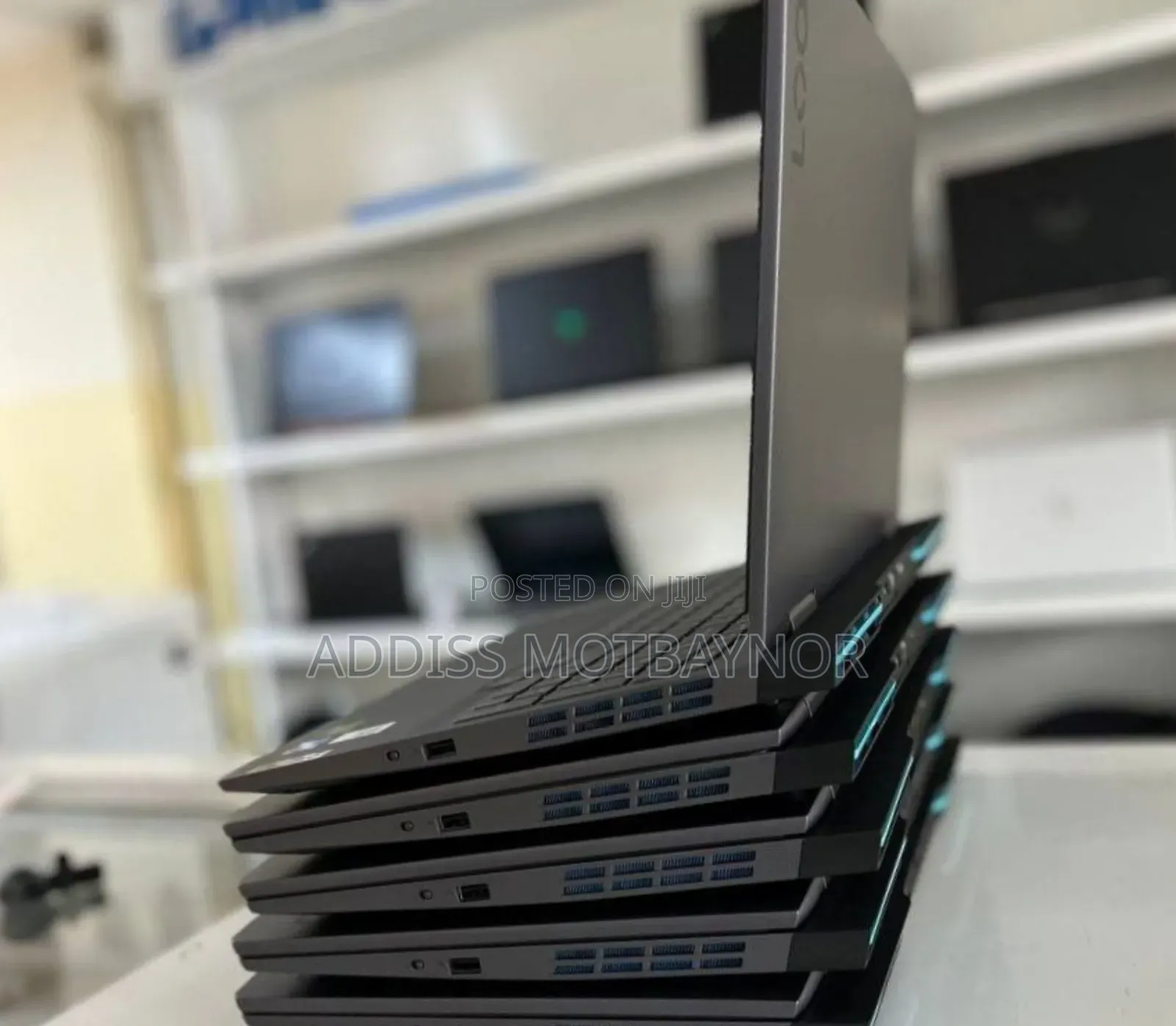 New Laptop Lenovo LOQ 15ARP9 12GB Intel Core I5 SSD 512GB