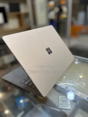 New Laptop Microsoft Surface 3 16GB Intel Core I7 SSD 512GB