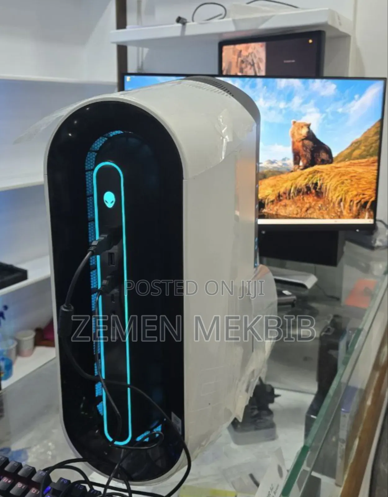 New Laptop Alienware M17x R2 32GB Intel Core I9 SSD 512GB