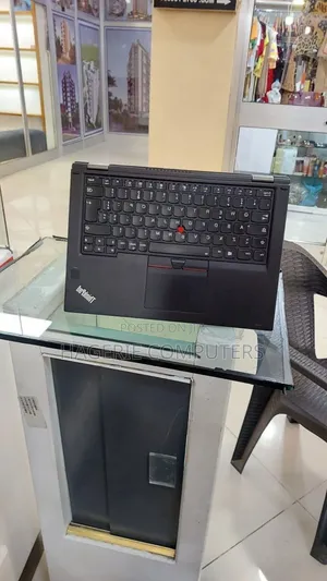 New Laptop Lenovo ThinkPad Yoga 8GB Intel Core I5 SSD 512GB