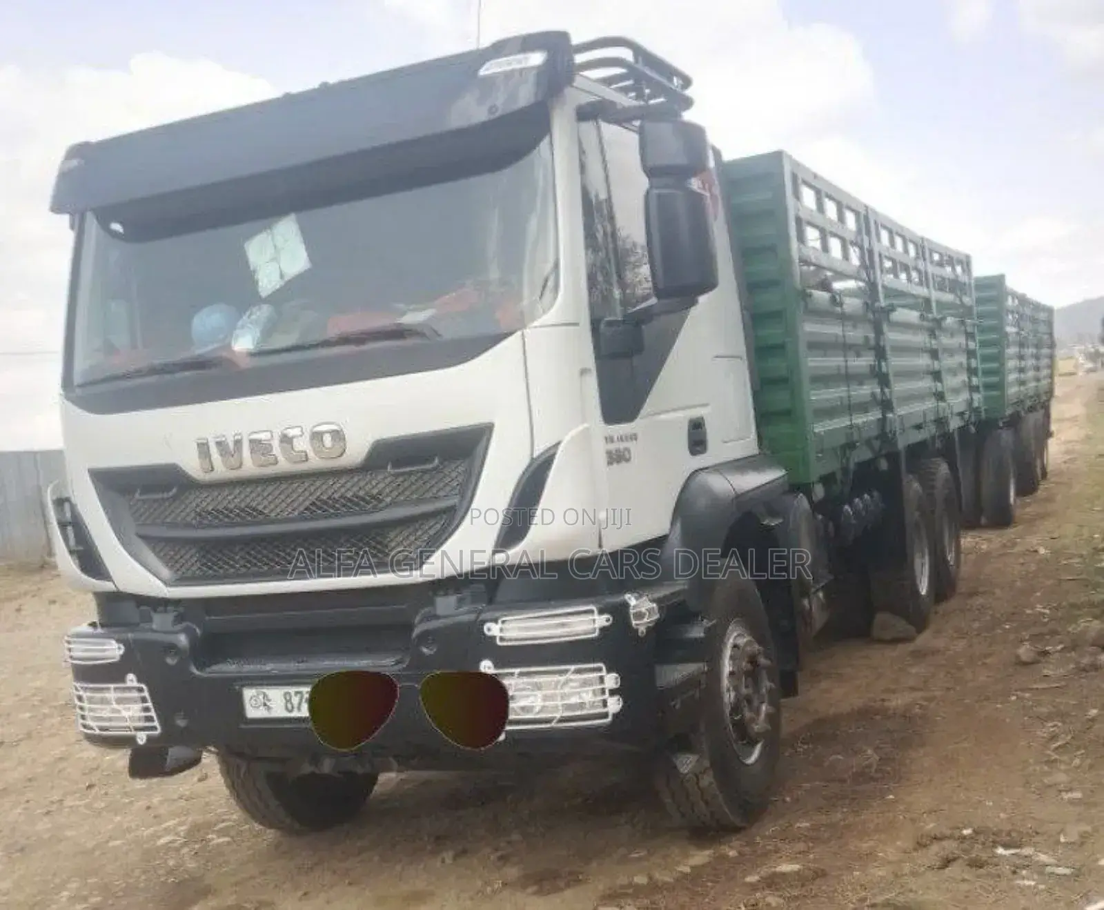 Iveco ባላቶኒ ከነተሳቢው
•2016
•87 ሽ ታርጋ
•Na ስፖንዳ
•2016 መስፍን ተሳቢ