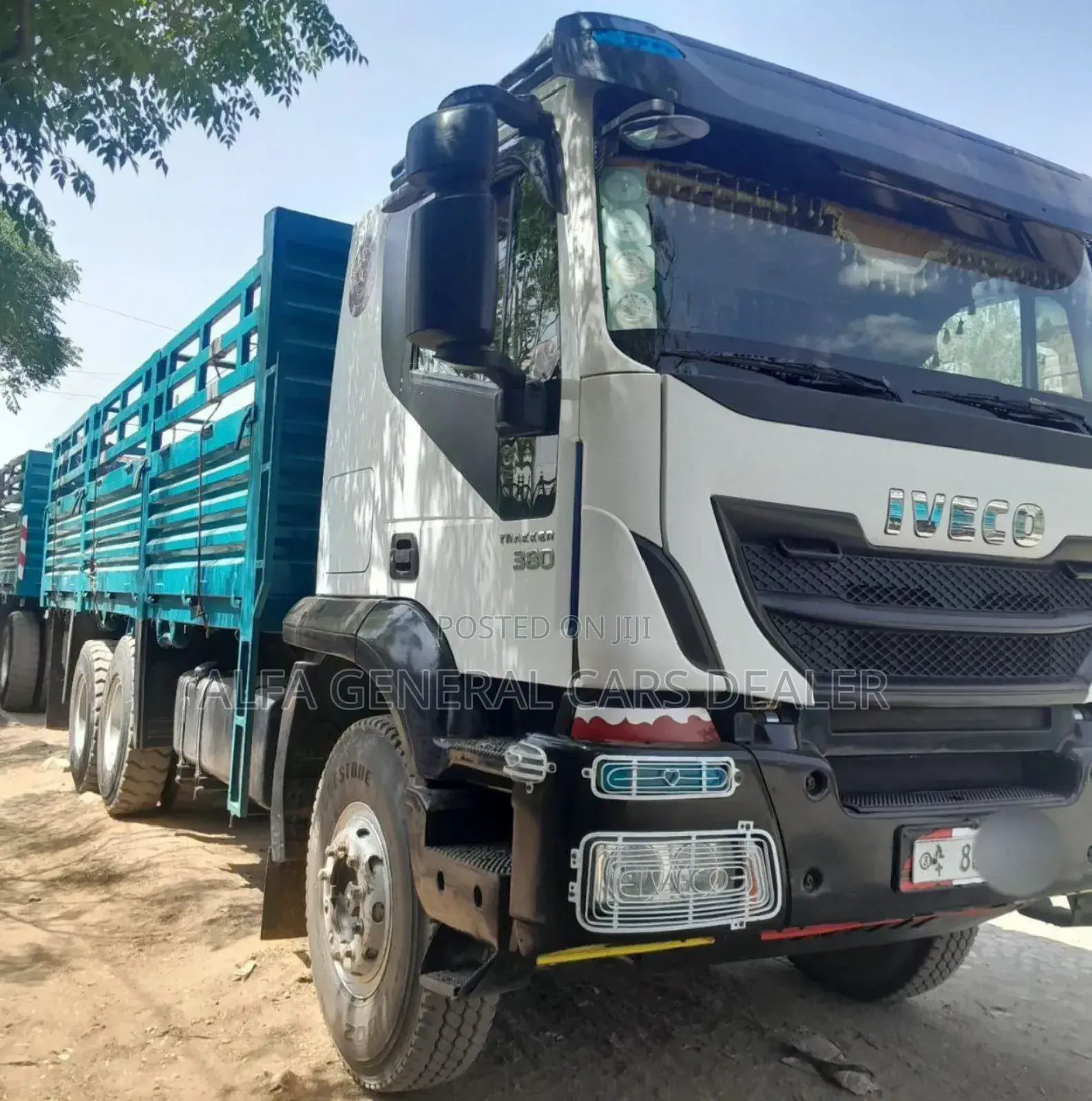 Iveco ባላቶኒ ከነተሳቢው
•2015
•80 ሽ ታርጋ
•24 ሽ ታርጋ ተሳቢ
•መስፍን በመስፍን