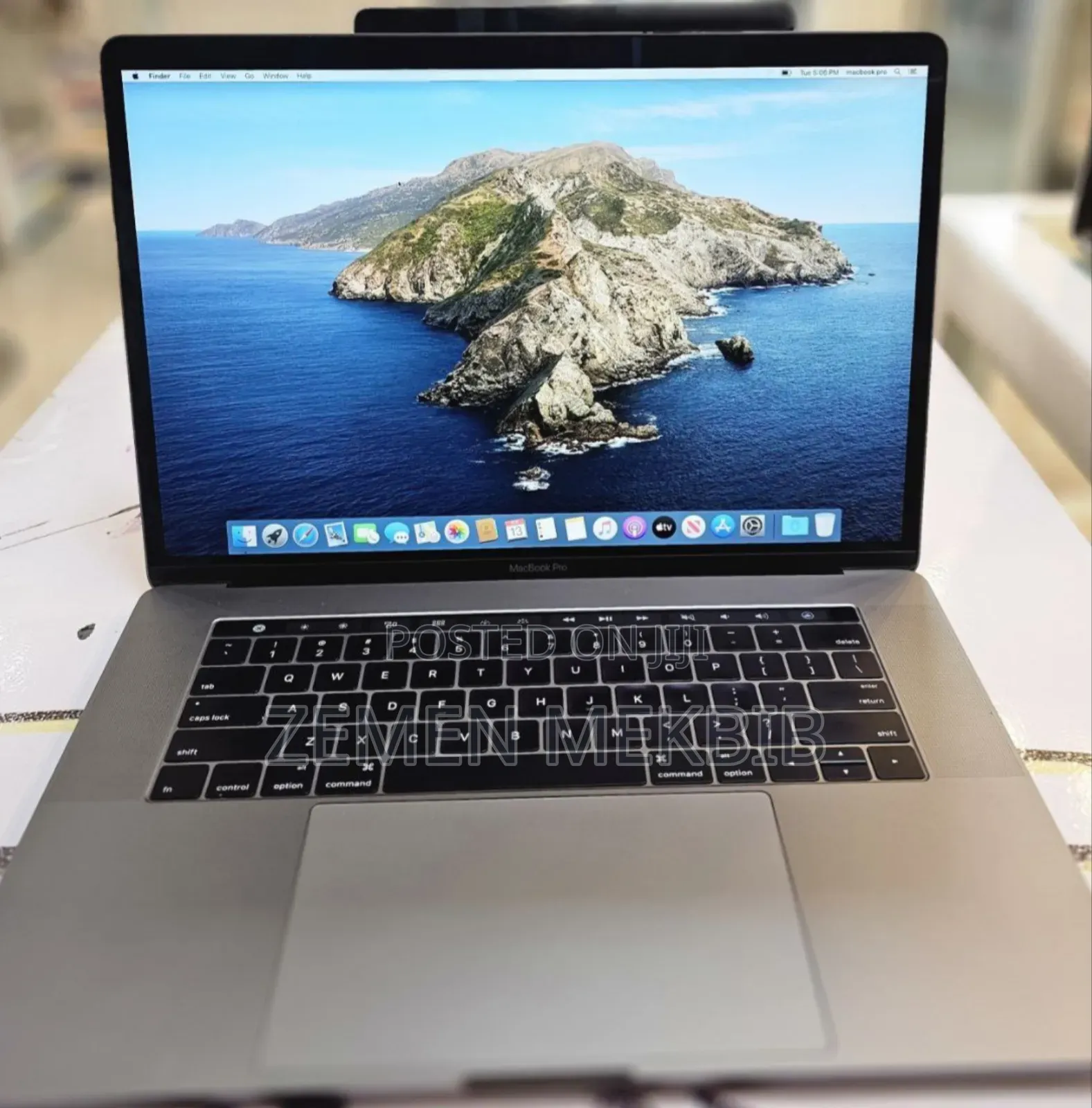 New Laptop Apple MacBook Pro 2016 16GB Intel Core I7 SSD 512GB