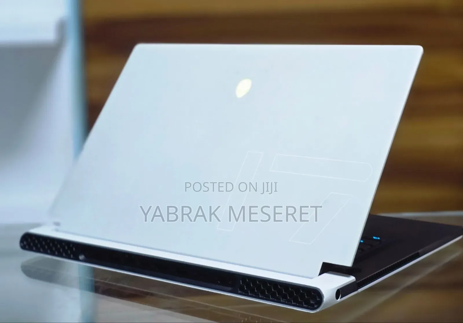 New Laptop Alienware M17x R2 16GB Intel Core I7 SSD 1T