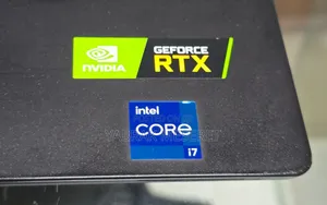 New Laptop Alienware M17x R2 16GB Intel Core I7 SSD 1T