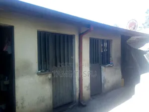 3bdrm House in 02, Yeka for sale