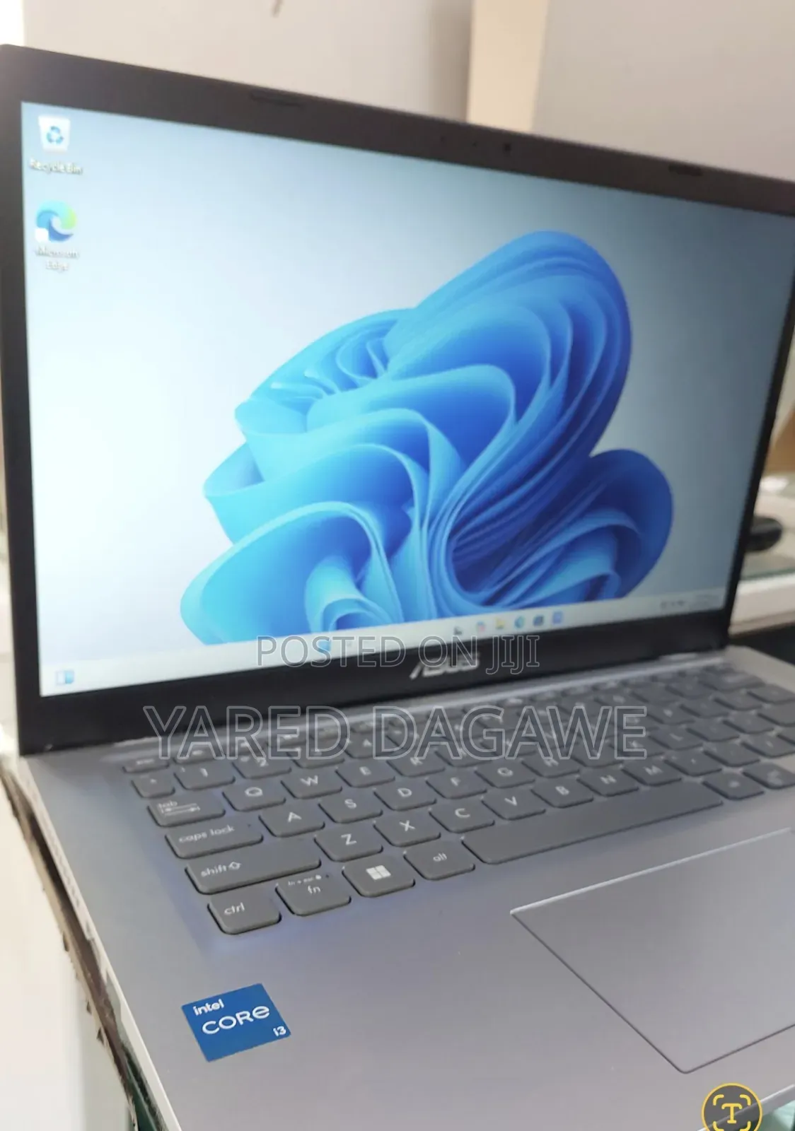 New Laptop Asus VivoBook 15 X505BA 8GB Intel Core I3 SSD 256GB