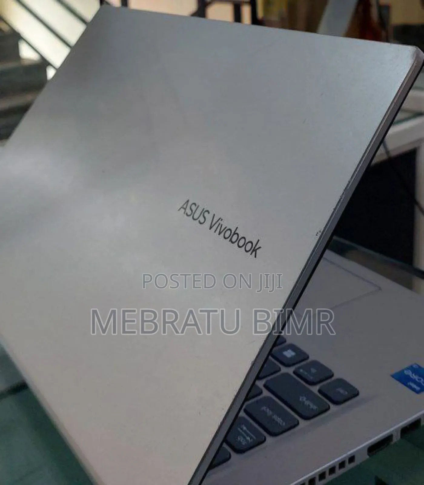 New Laptop Asus VivoBook Flip 14 TP401NA 8GB Intel Core I3 SSD 256GB